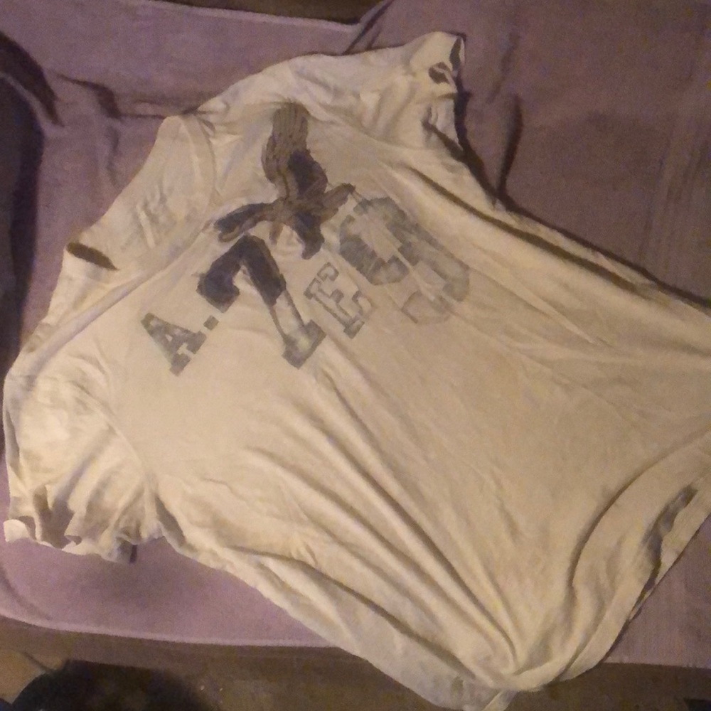 American Eagle top
